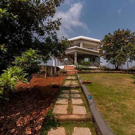 Aqua & Sage By Stayvista - Riverside Villa With Pool & Terrace Karjat Buitenkant foto